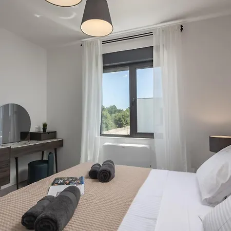 New! Luxury Epic 2 - 50 M2 Heated Pool Juršići