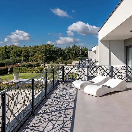 New! Luxury Lumina - 50 M2 Heated Pool * Juršići