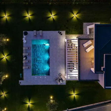 New! Luxury Lumina - 50 M2 Heated Pool Villa
